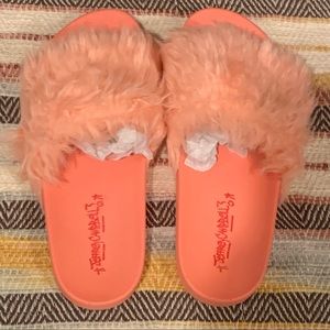 Jeffrey Campbell slides new worm size 8